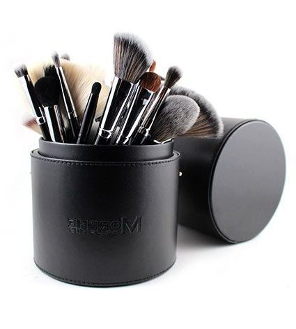 how to store makeup brushes?